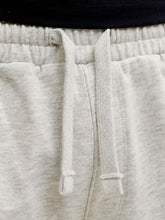 Ladda upp bild till gallerivisning, model_shot-detail
