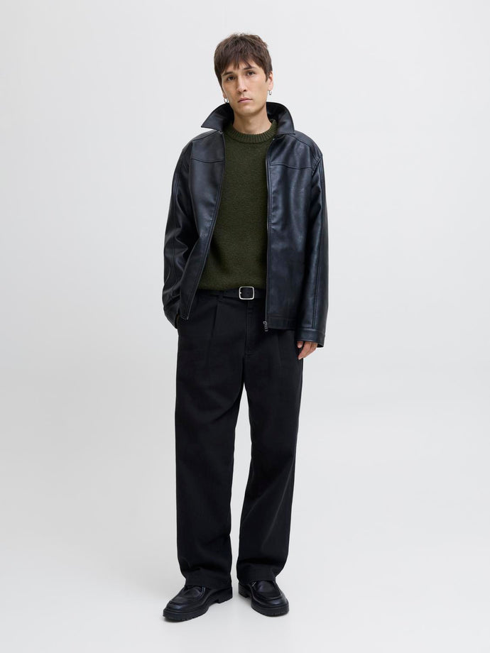 model_shot-front_full