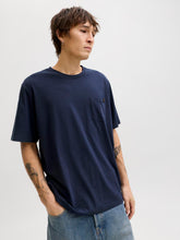 Ladda upp bild till gallerivisning, model_shot-creative
