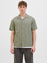 Ladda upp bild till gallerivisning, model_shot-front
