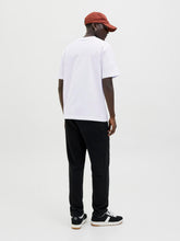 Ladda upp bild till gallerivisning, model_shot-back
