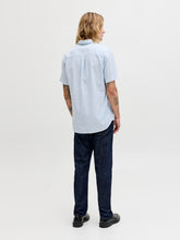 Ladda upp bild till gallerivisning, model_shot-back
