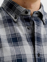 Ladda upp bild till gallerivisning, model_shot-detail
