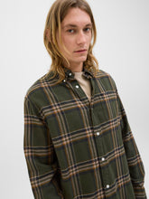 Ladda upp bild till gallerivisning, model_shot-creative
