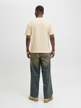Ladda upp bild till gallerivisning, model_shot-back
