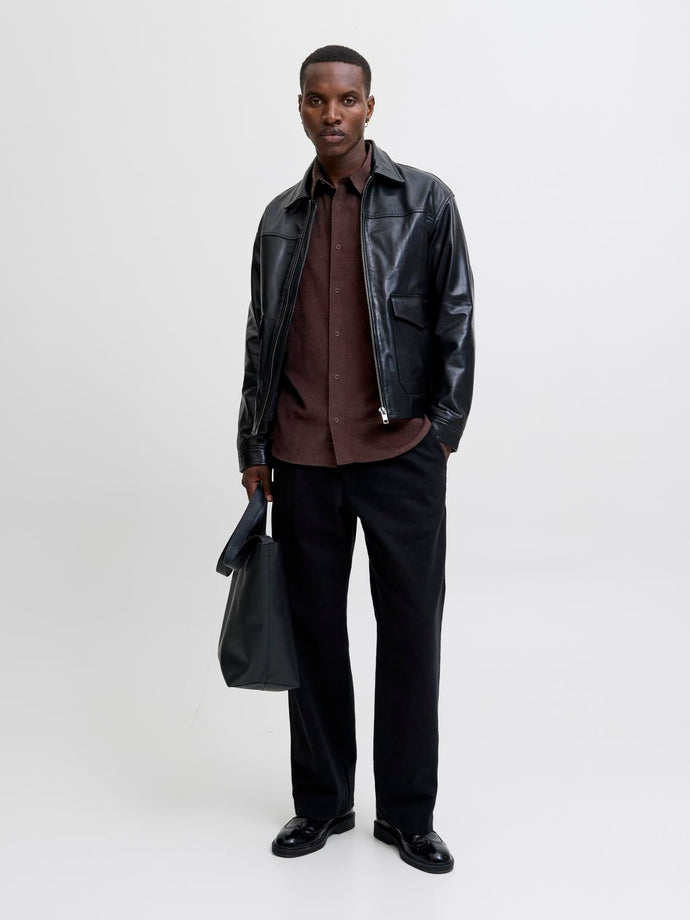 model_shot-front_full