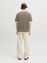 Ladda upp bild till gallerivisning, model_shot-back
