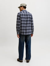 Ladda upp bild till gallerivisning, model_shot-back
