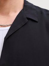 Ladda upp bild till gallerivisning, model_shot-detail
