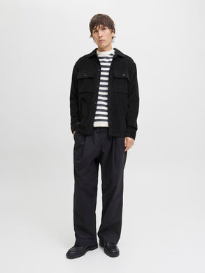 model_shot-front_full
