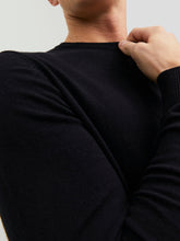 Ladda upp bild till gallerivisning, JJEEMIL Pullover - Black
