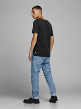 Ladda upp bild till gallerivisning, JJEORGANIC T-Shirt - black

