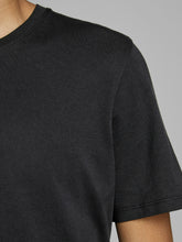 Ladda upp bild till gallerivisning, JJEORGANIC T-Shirt - black
