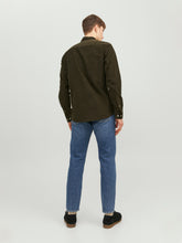 Ladda upp bild till gallerivisning, JJECLASSIC Shirts - Rosin
