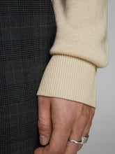 Ladda upp bild till gallerivisning, JJEEMIL Pullover - oatmeal
